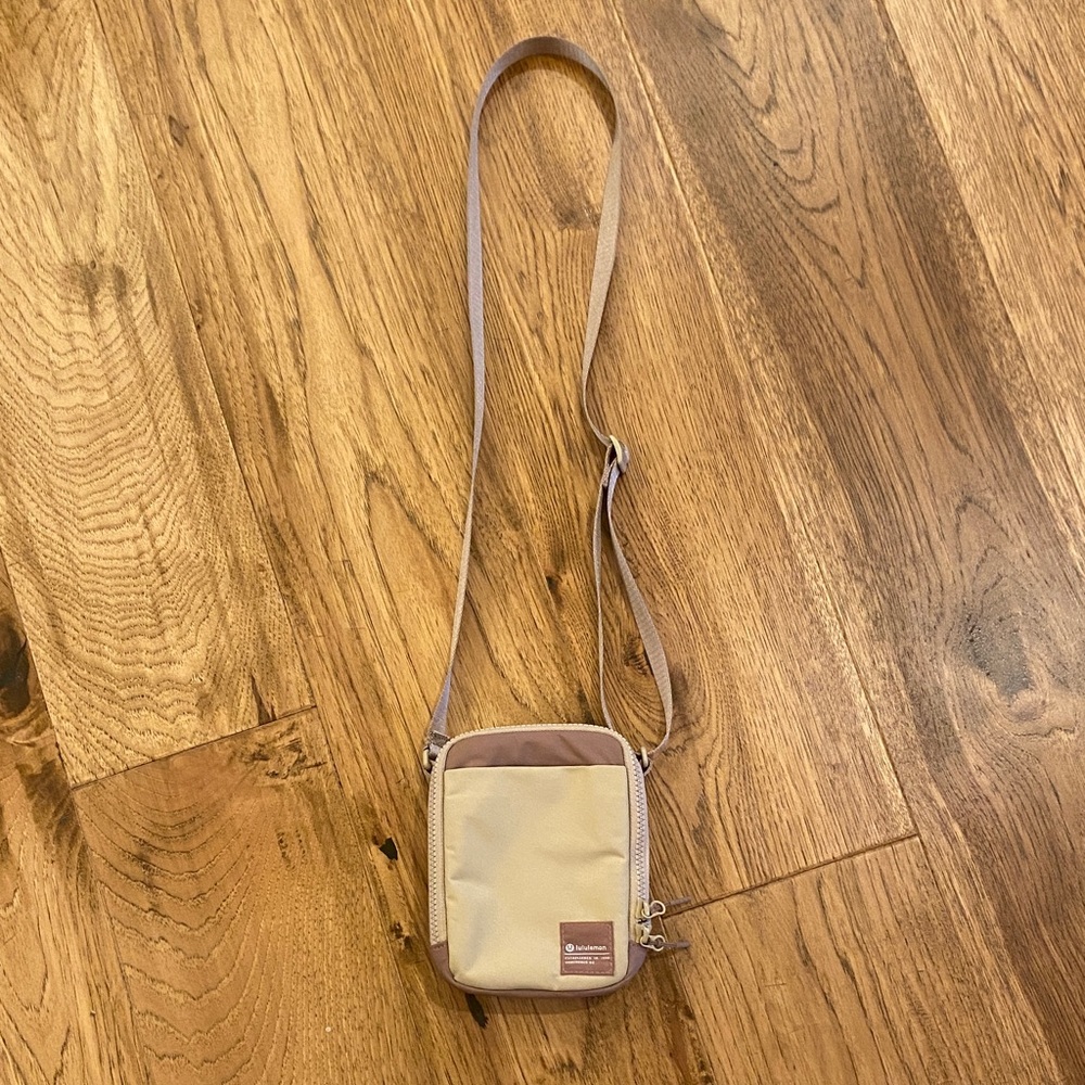 Lululemon crossbody bag